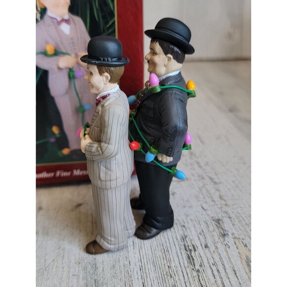 Carlton cards another fine mess ornament Xmas Laurel hardy - Picture 3 of 6